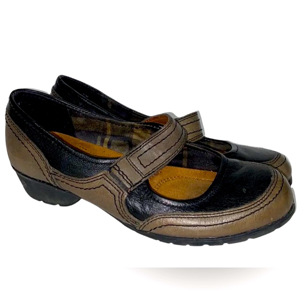 Naturalizer HOLLACE size 8-1/2 non slip comfort shoes Mary Janes olive black